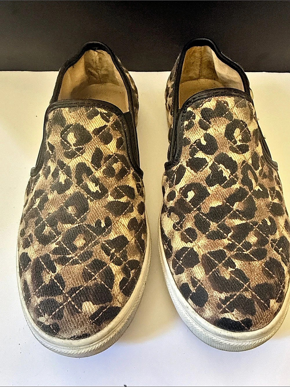 Steve Madden Ecentric Quilted Leopard Slip-On Sneaker Sneakers size 9